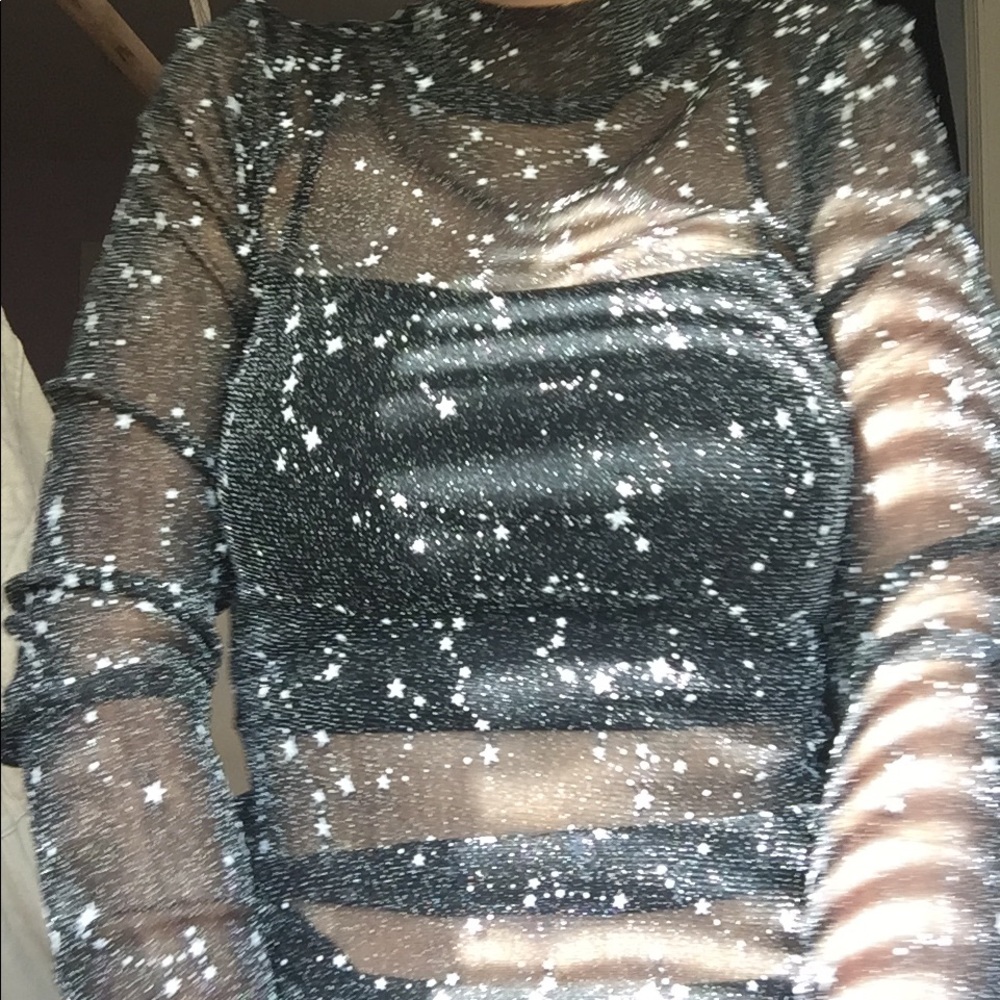 ⭐️MESH STAR TOP⭐️ - Picture 3 of 5